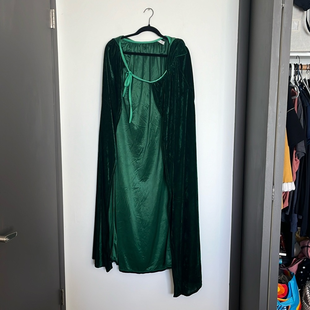Halloween Velvet Emerald Green Cloak